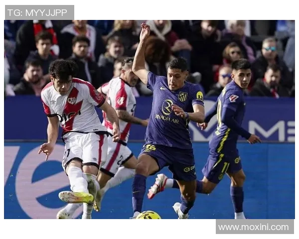 足总杯精彩对决里昂逆转马竞乌龙球成关键时刻